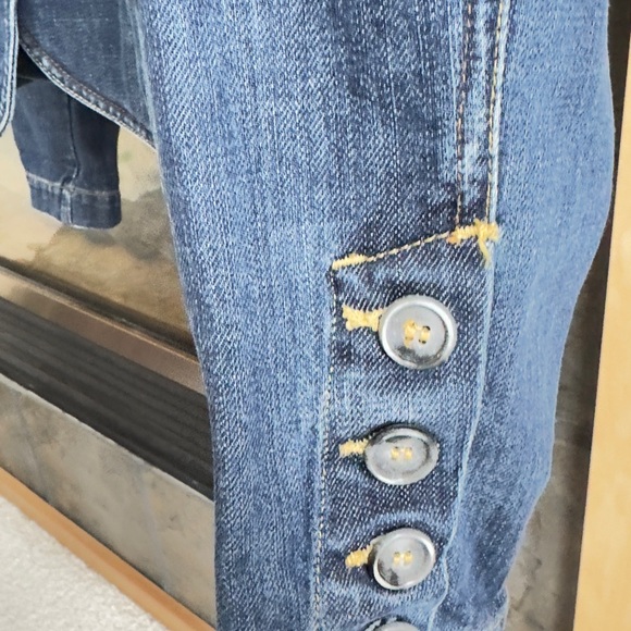 Women’s TRF 100% Jean Jacket with Faux Fur Trim Small EUC - Picture 4 of 5